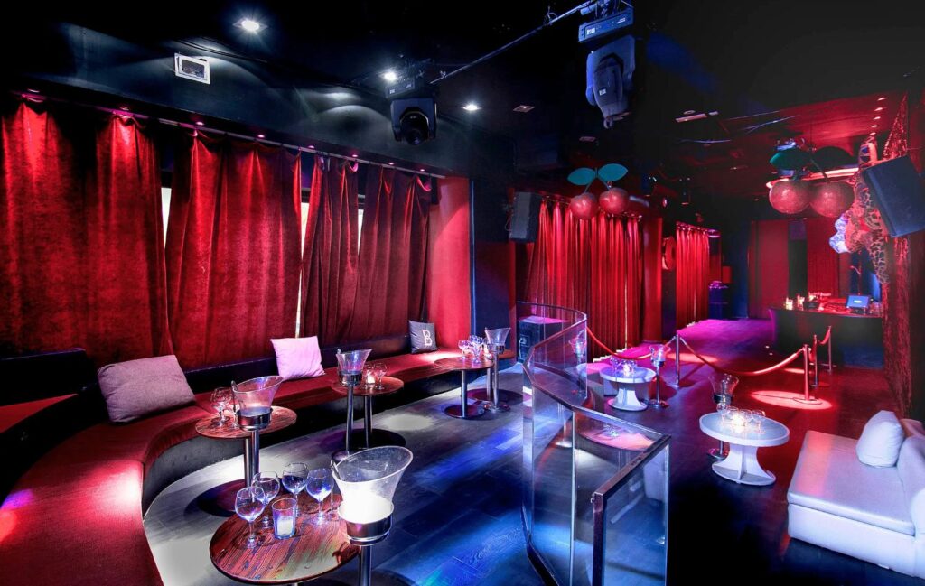 Pacha Barcelona 2 - Nightclub - Barcelona - LocalGems Advisor VIP Area at Pacha Barcelona