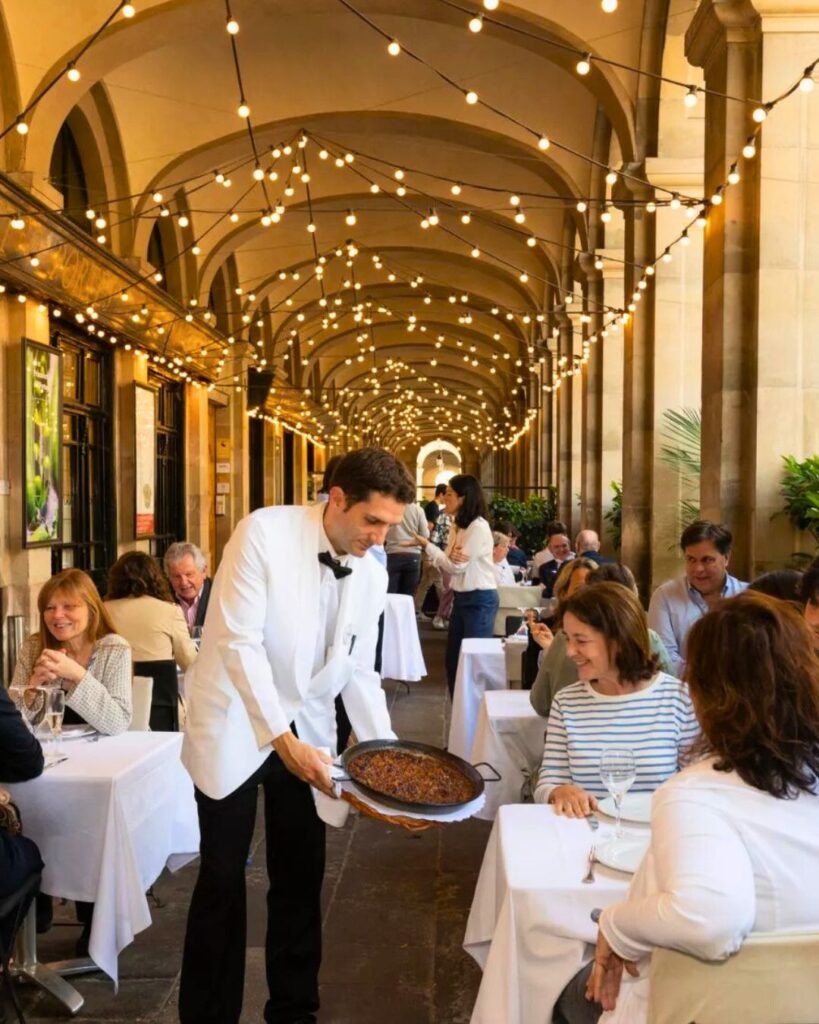 Terrace at 7 Portes in Barcelona