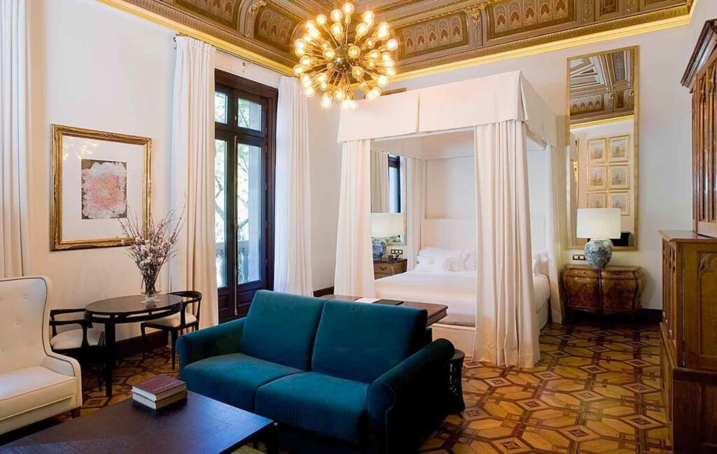 Cotton House Hotel 2 - Hotels - Barcelona - LocalGems Advisor Suite Room at Cotton House Hotel