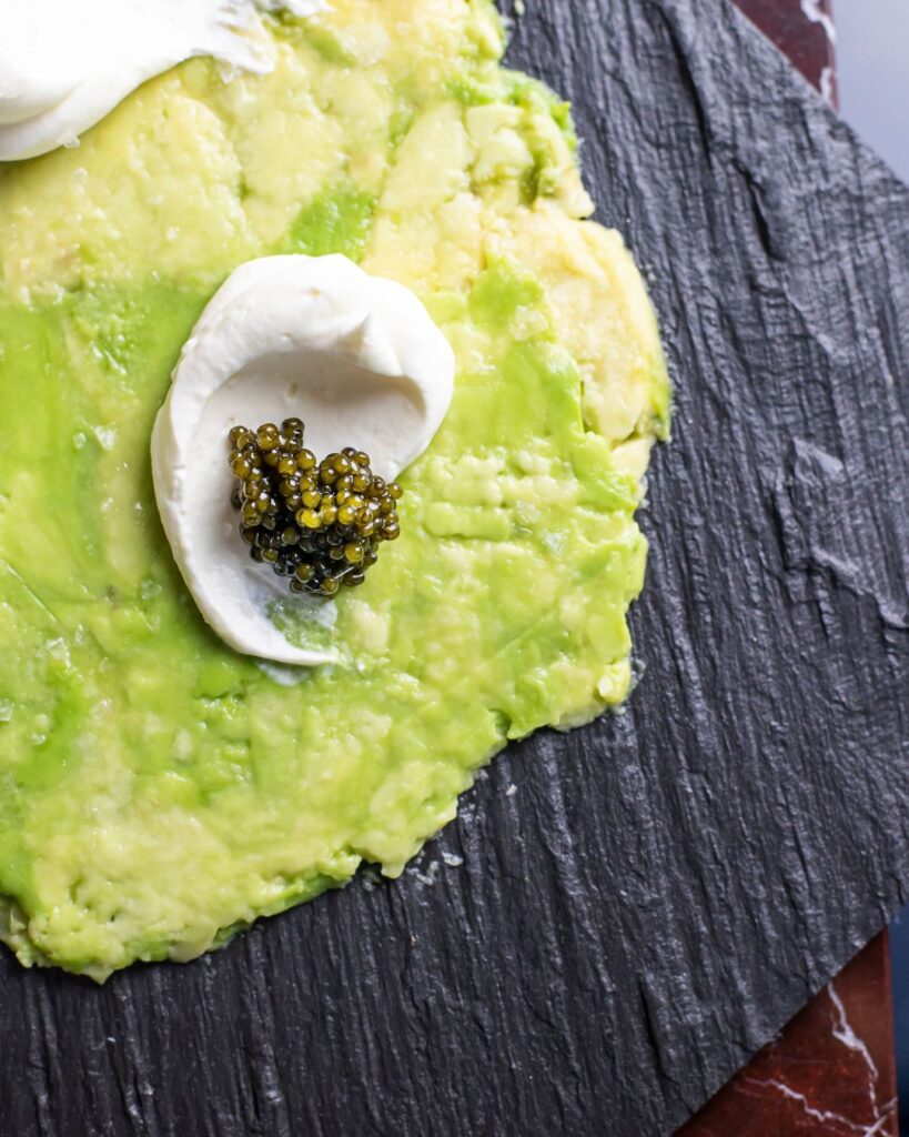Aguacate Hummus