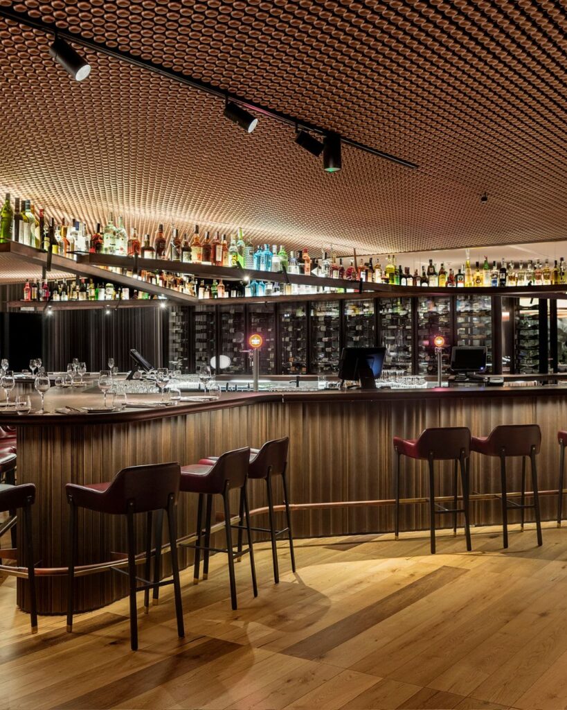 Cocktail Bar